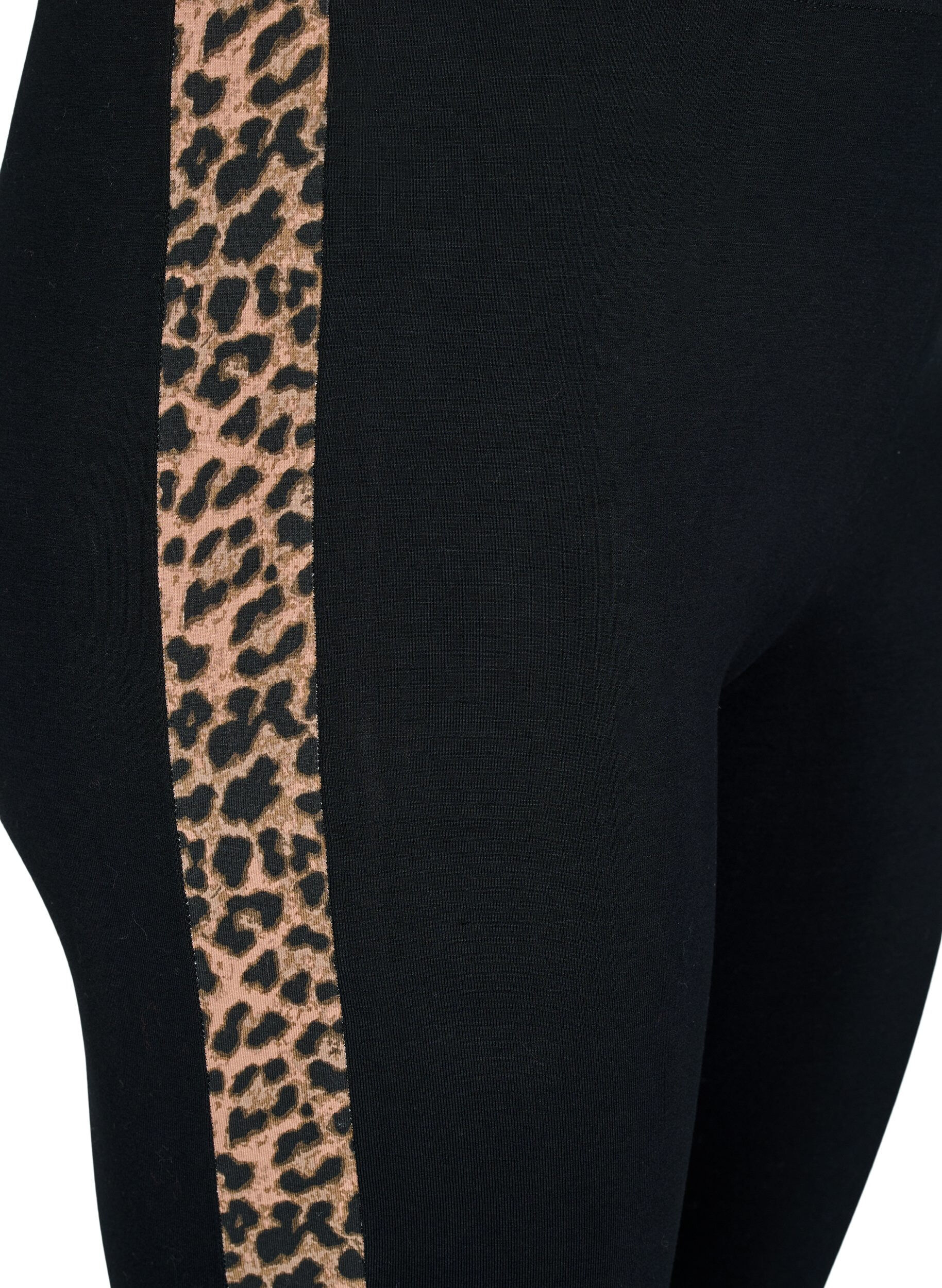 ZizziViscose legging met luipaardprint streep, Black W. Leo, Packshot image number 2
