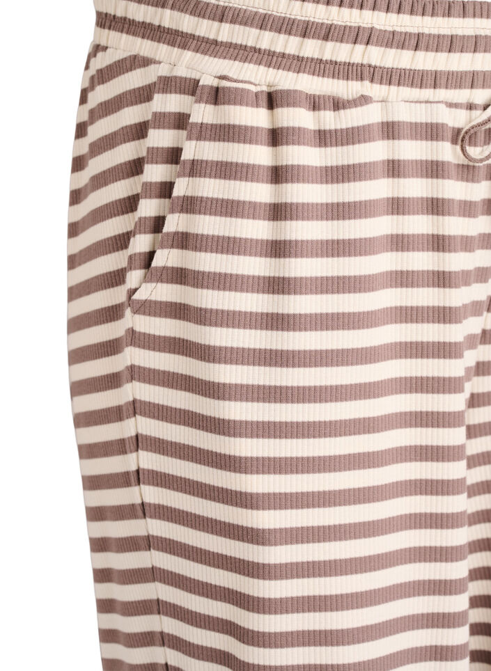 Gestreepte pyjamabroek met een high waist en wijde pijpen, Beige, Packshot image number 2