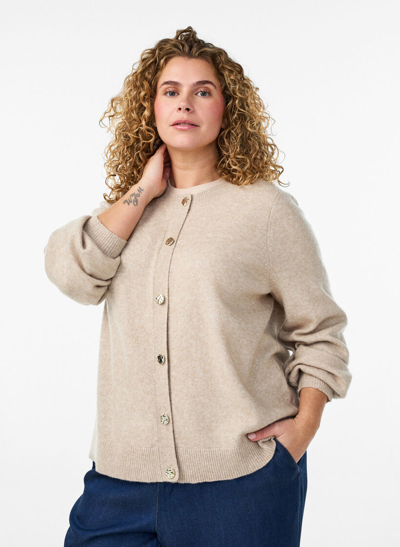 Cardigan en maille douce avec boutons dor&eacute;s, Beige, Model image number 0