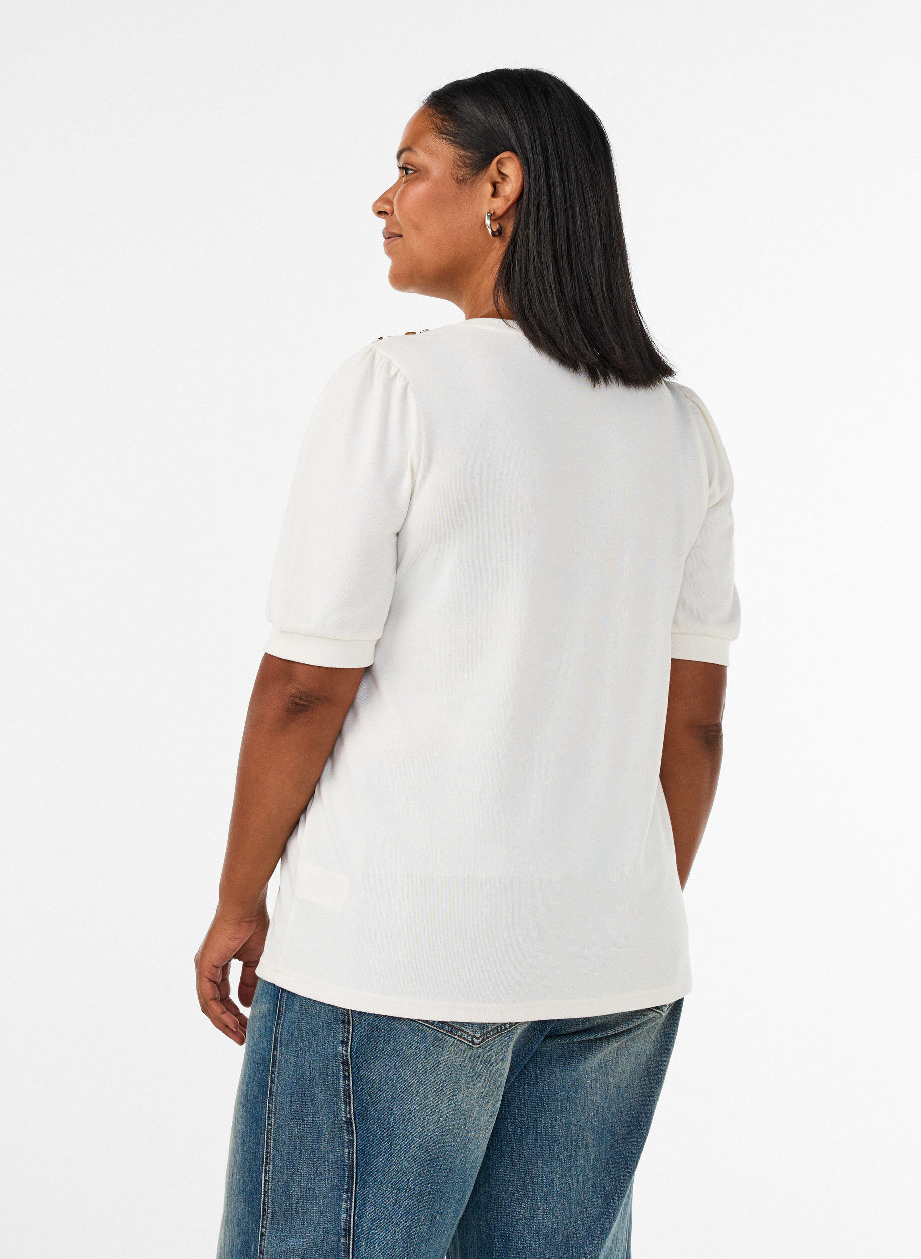 ZizziChemisier avec d&eacute;tails boutons et manches courtes bouffantes, Beige, Model image number 2