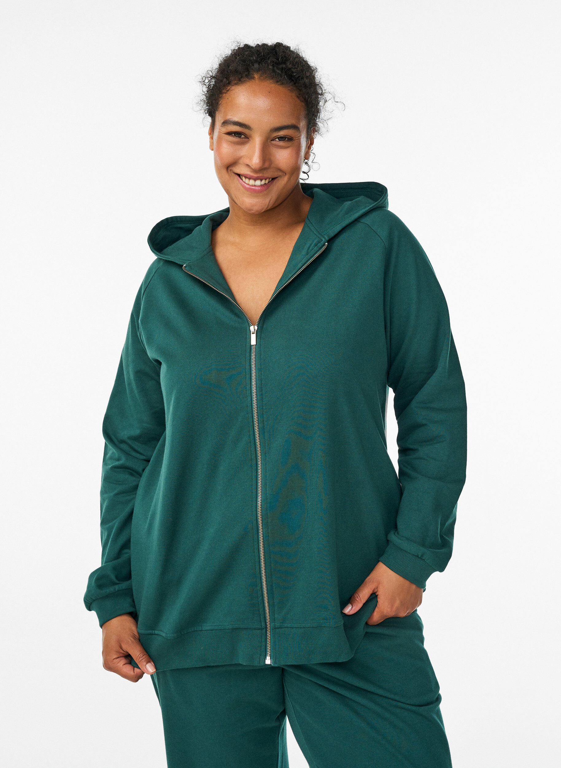 Sweat &agrave; capuche zipp&eacute; avec imprim&eacute; au dos, Vert fonc&eacute;, Model