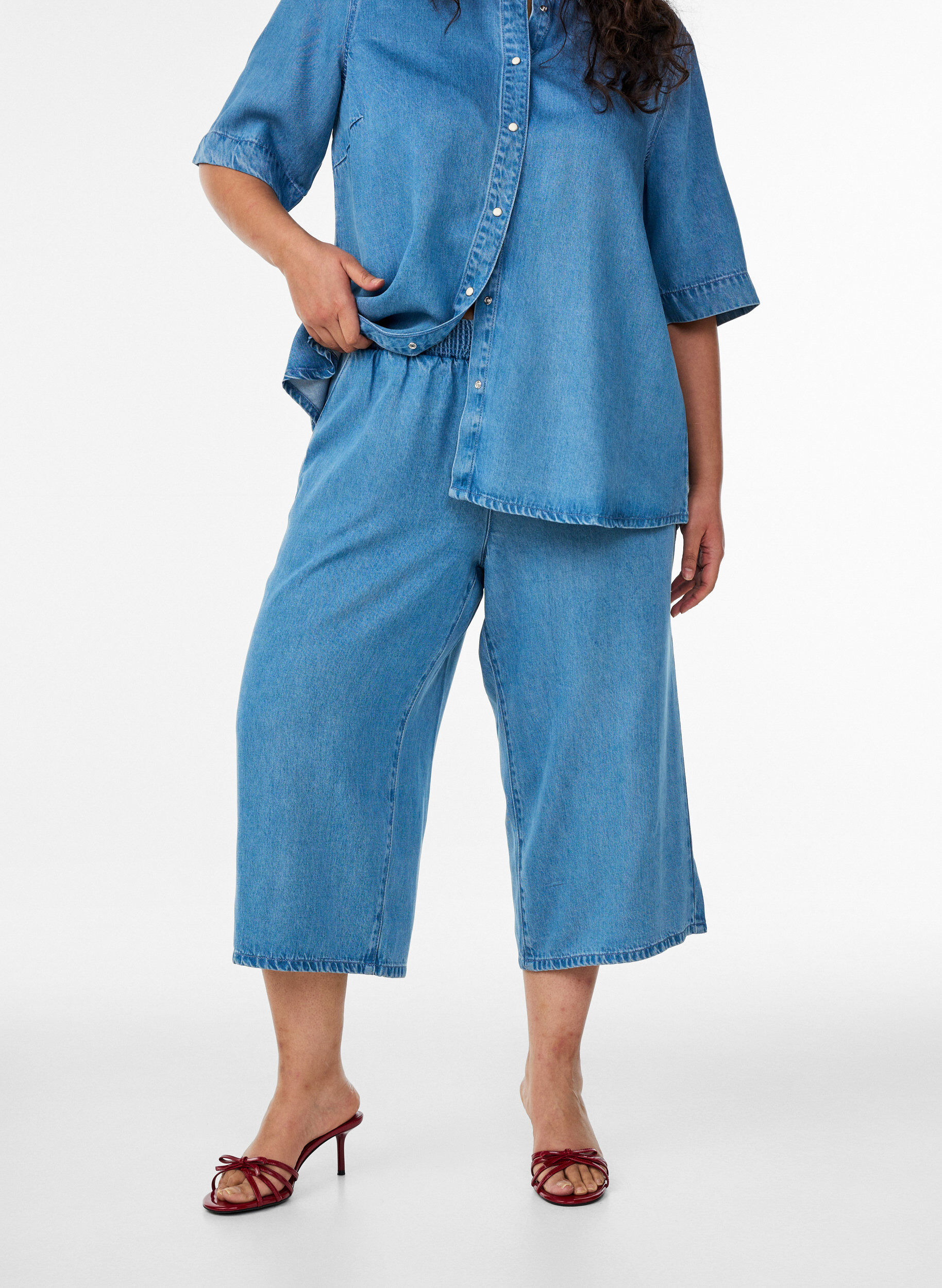 ZizziLyocell culotte broek met wijde pijpen en denimlook, Blauw, Model image number 2