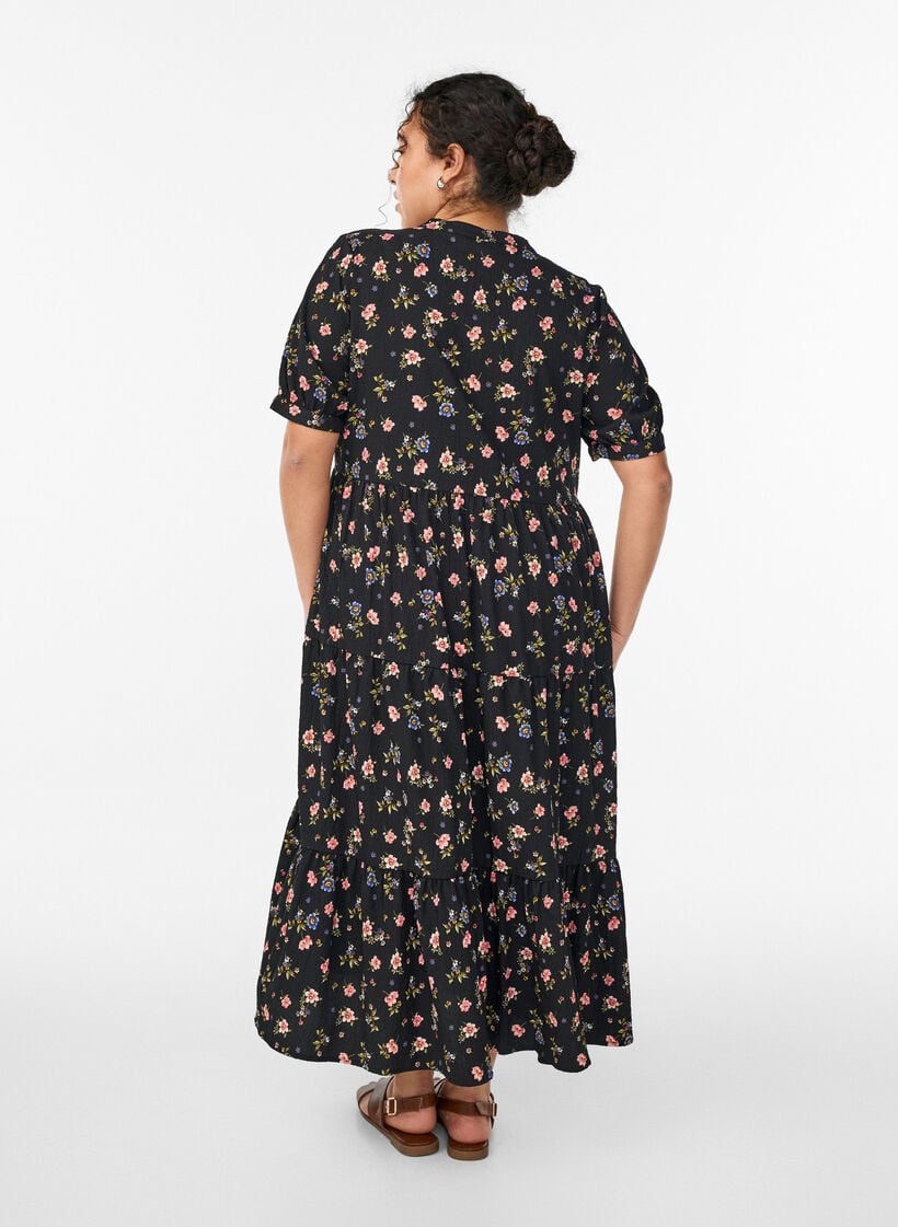 Robe longueur cheville &agrave; manches courtes avec volants &eacute;tag&eacute;s, Noir, Model image number 1