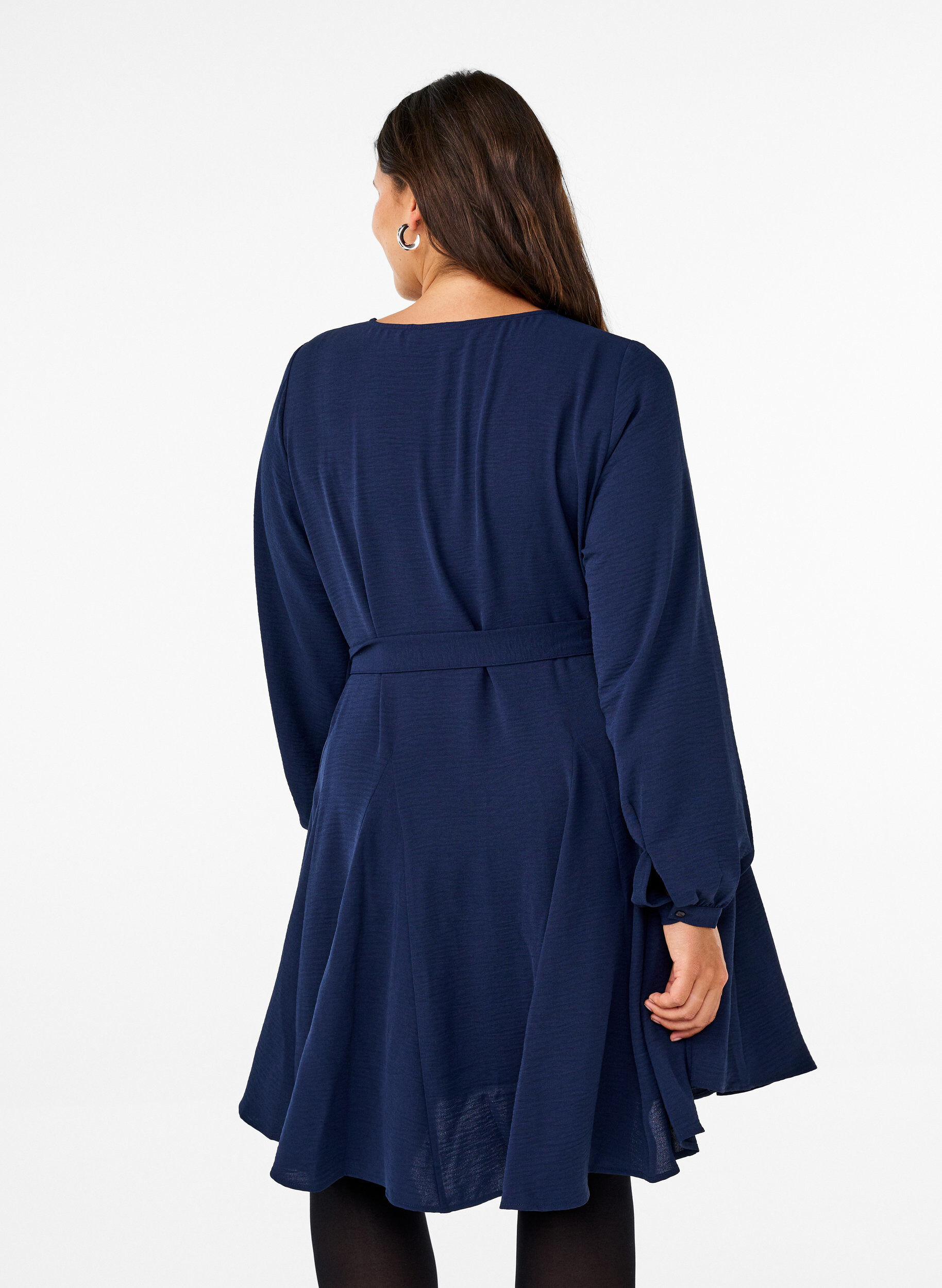 Zizzi Robe &agrave; manches longues avec ceinture &agrave; nouer, Navy Blazer, Model image number 1