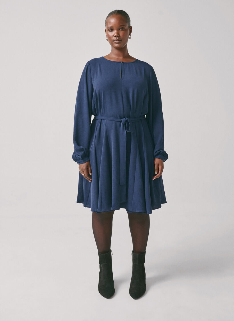 Jurk met lange mouwen en een riem met een striksluiting, Navy Blazer, Image image number 1