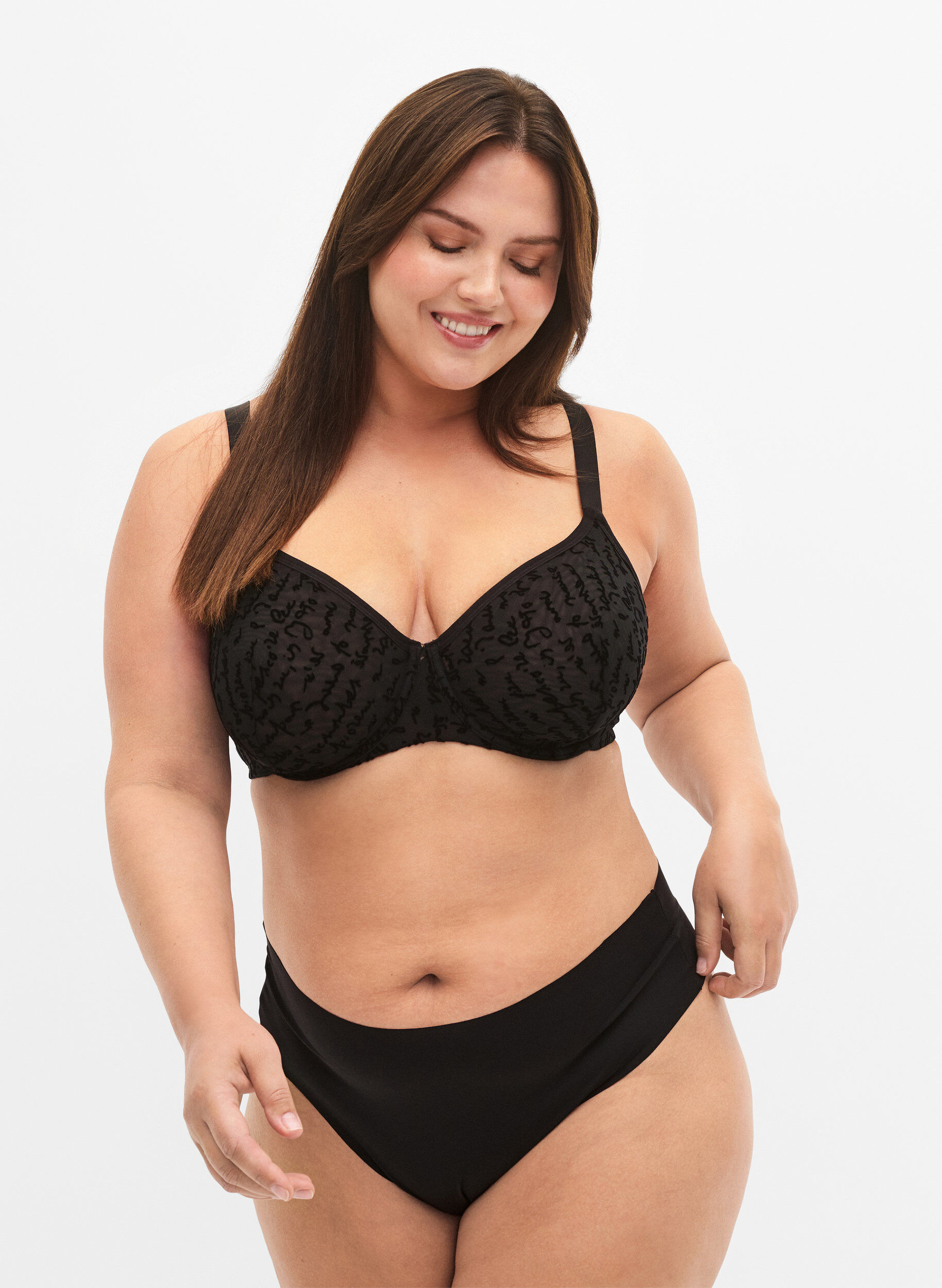 Zizzi Soutien-gorge int&eacute;gral avec texte imprim&eacute;, Black, Model image number 2