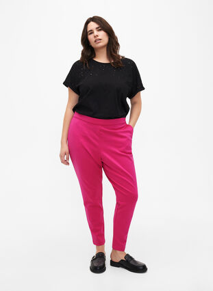 Pantalon court avec poches, Raspberry Sorbet, Model image number 3