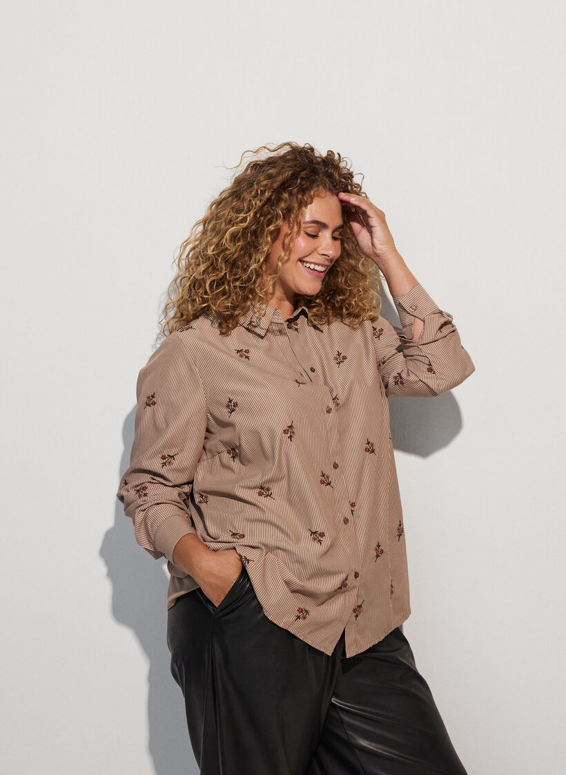 Chemise &agrave; rayures avec fleurs brod&eacute;es, Marron, Model image number 0