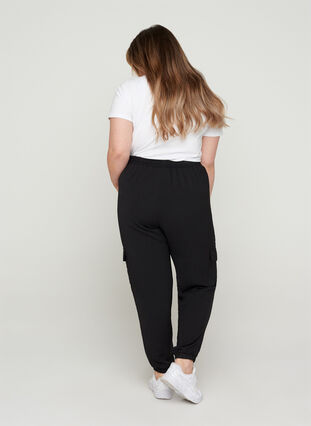 Pantalon ample avec de grandes poches, Black, Model image number 1