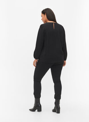 Jeans Sanna extra-slim à taille normale, Black, Model image number 1