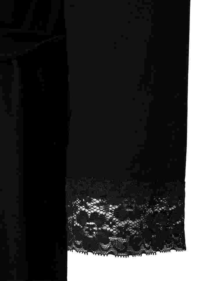 Robe de chambre en viscose avec dentelle, Black, Packshot image number 3