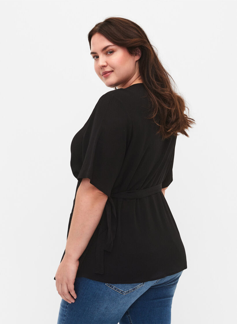 Blouse en viscose cache-cœur, Black, Model image number 1