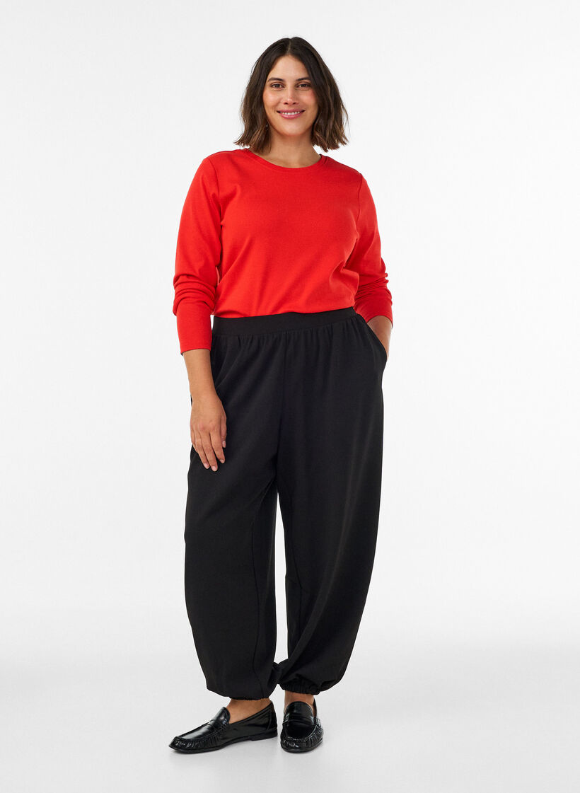 Basic T-shirt met lange mouwen en ronde hals, Rood, Model image number 1