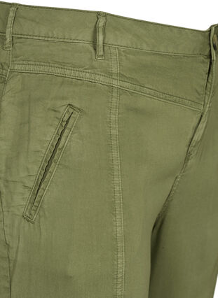 Driekwart broek in lyocell, Ivy green, Packshot image number 2