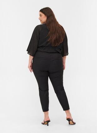 Pantalon classique à taille haute et longueur cheville, Black, Model image number 1
