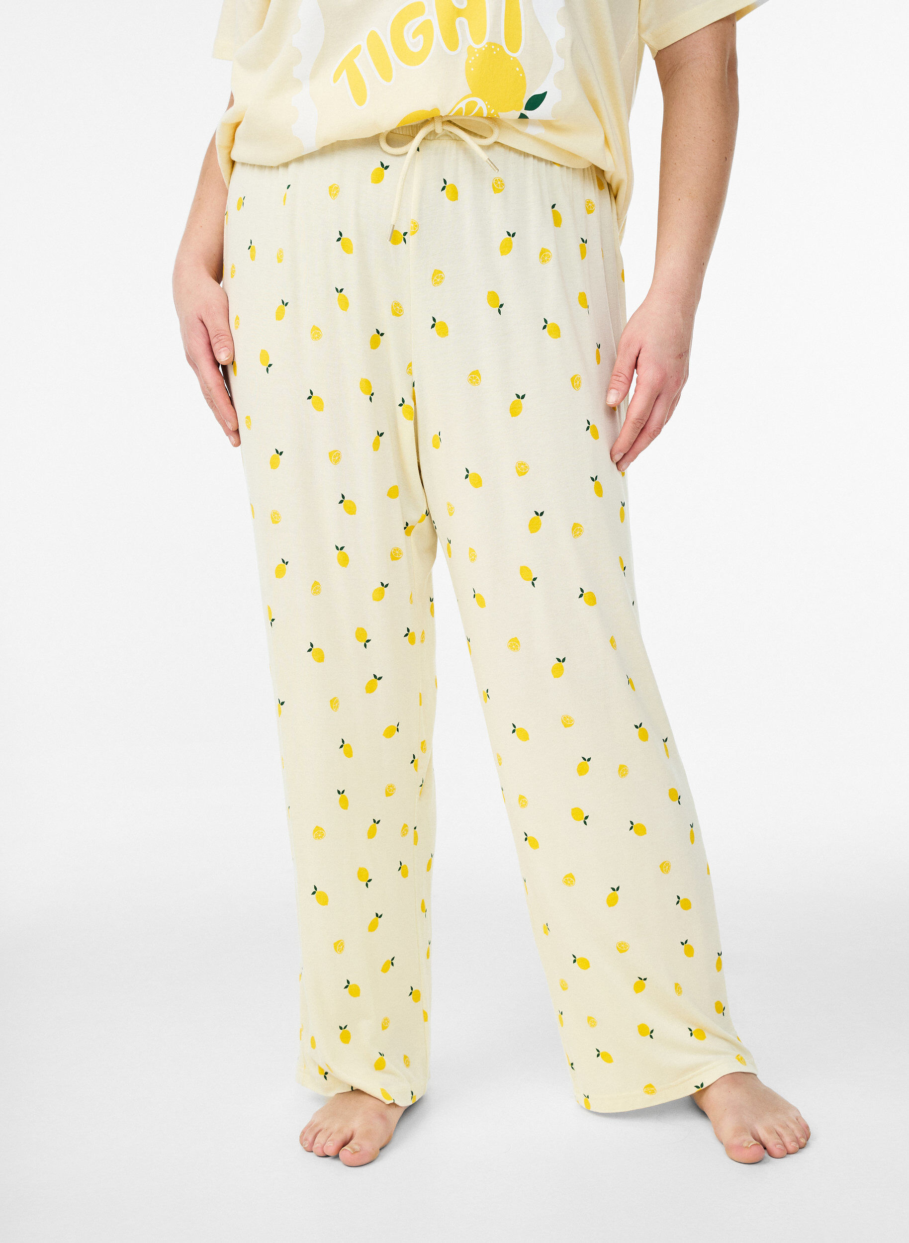 ZizziPyjamabroek in zachte jersey met hoge taille en fruitprint, Geel, Model image number 2