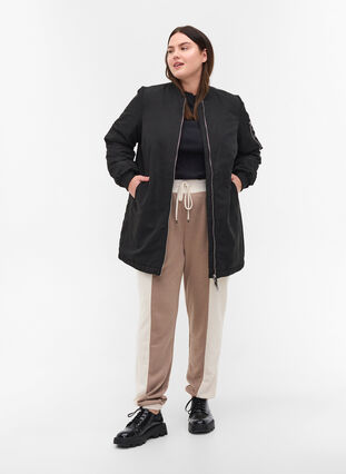 Longue veste avec poches, Black, Model image number 3
