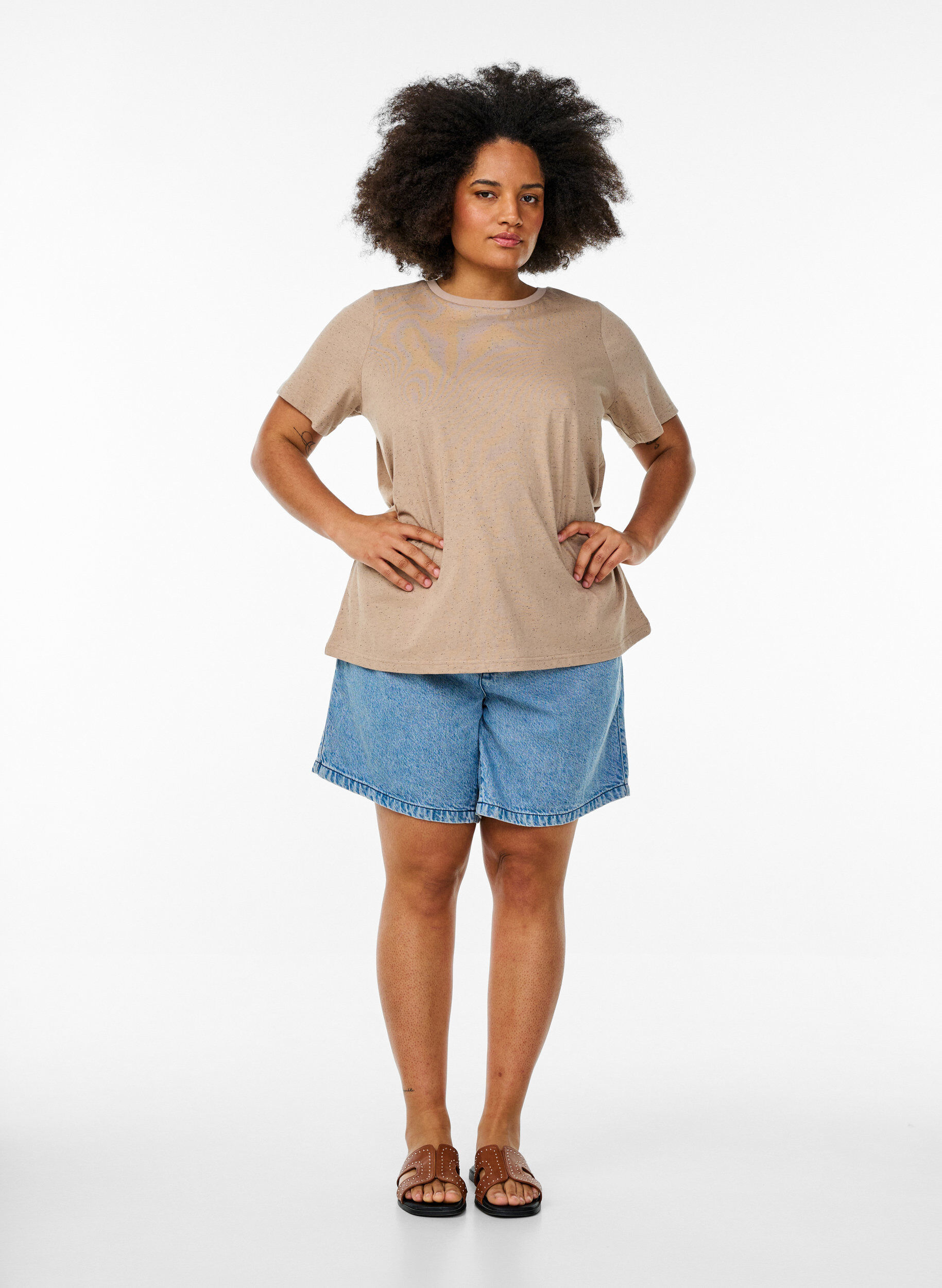 ZizziKatoenen T-shirt met ronde hals, Beige, Model image number 1