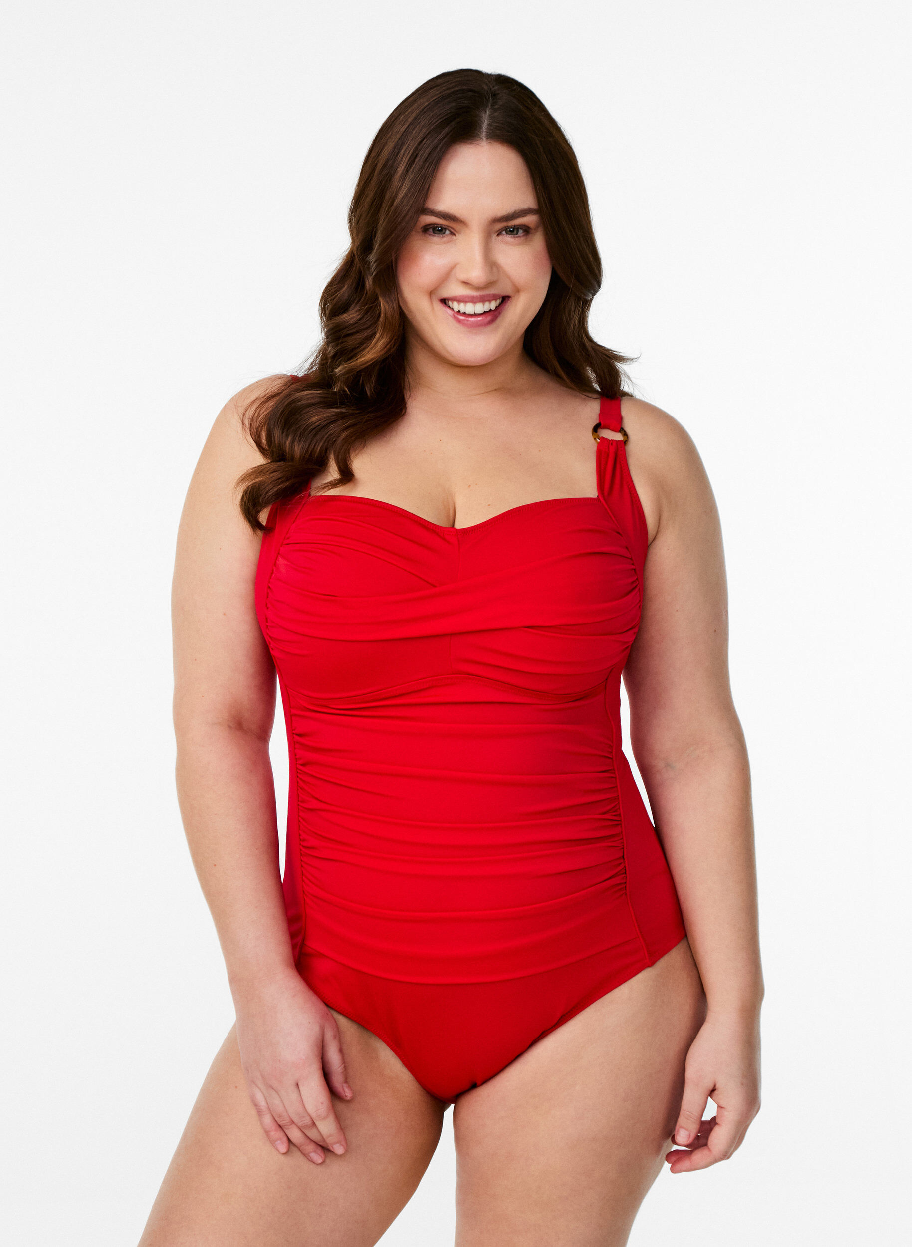 ZizziMaillot de bain drap&eacute; avec bonnets rembourr&eacute;s, Rouge, Model image number 0