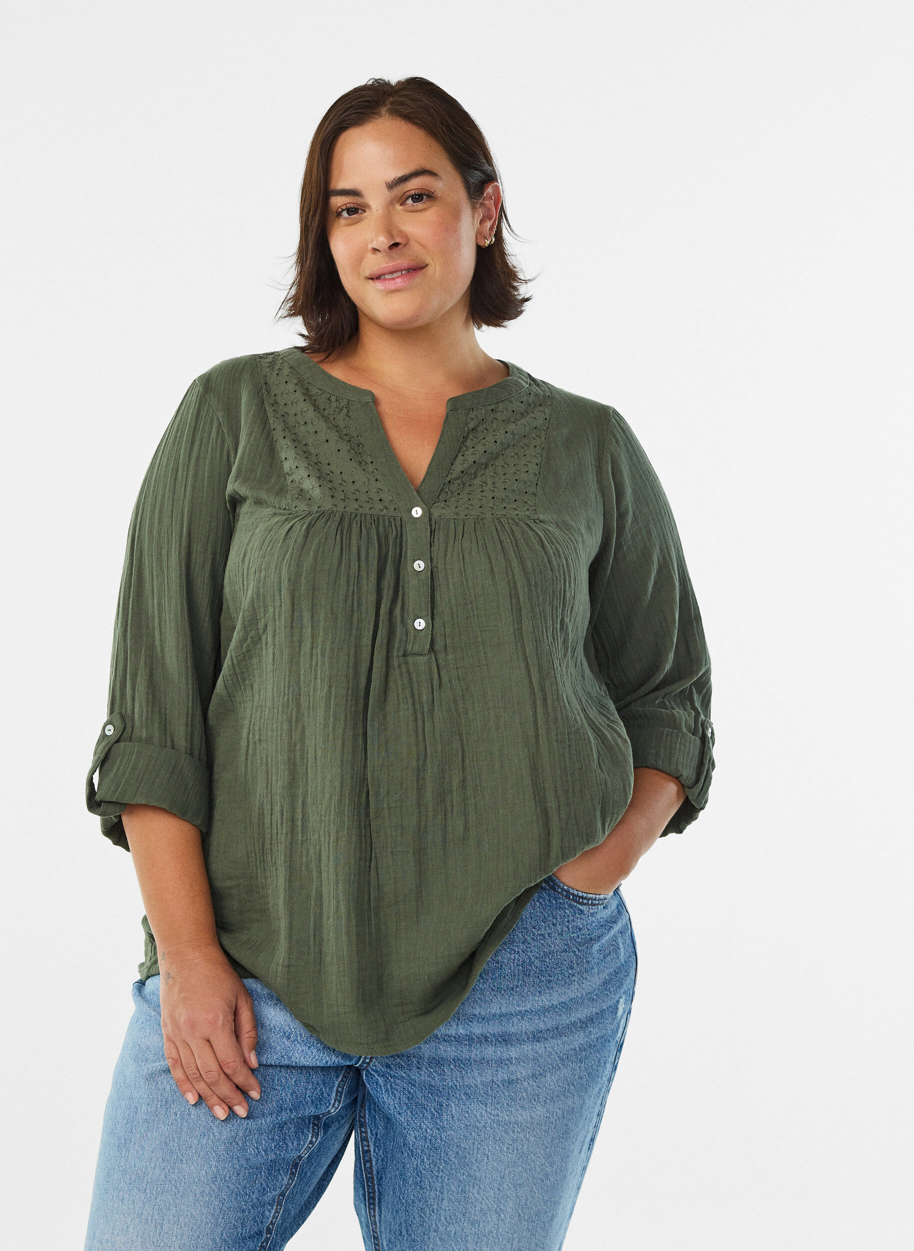 ZizziBlouse en mousseline de coton avec broderie anglaise, Vert, Model image number 0