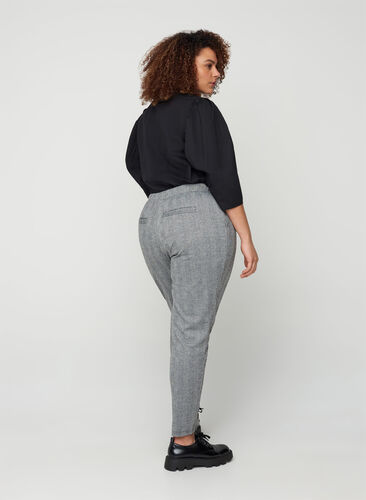 Pantalon à carreaux avec poches, Black Check, Model image number 0