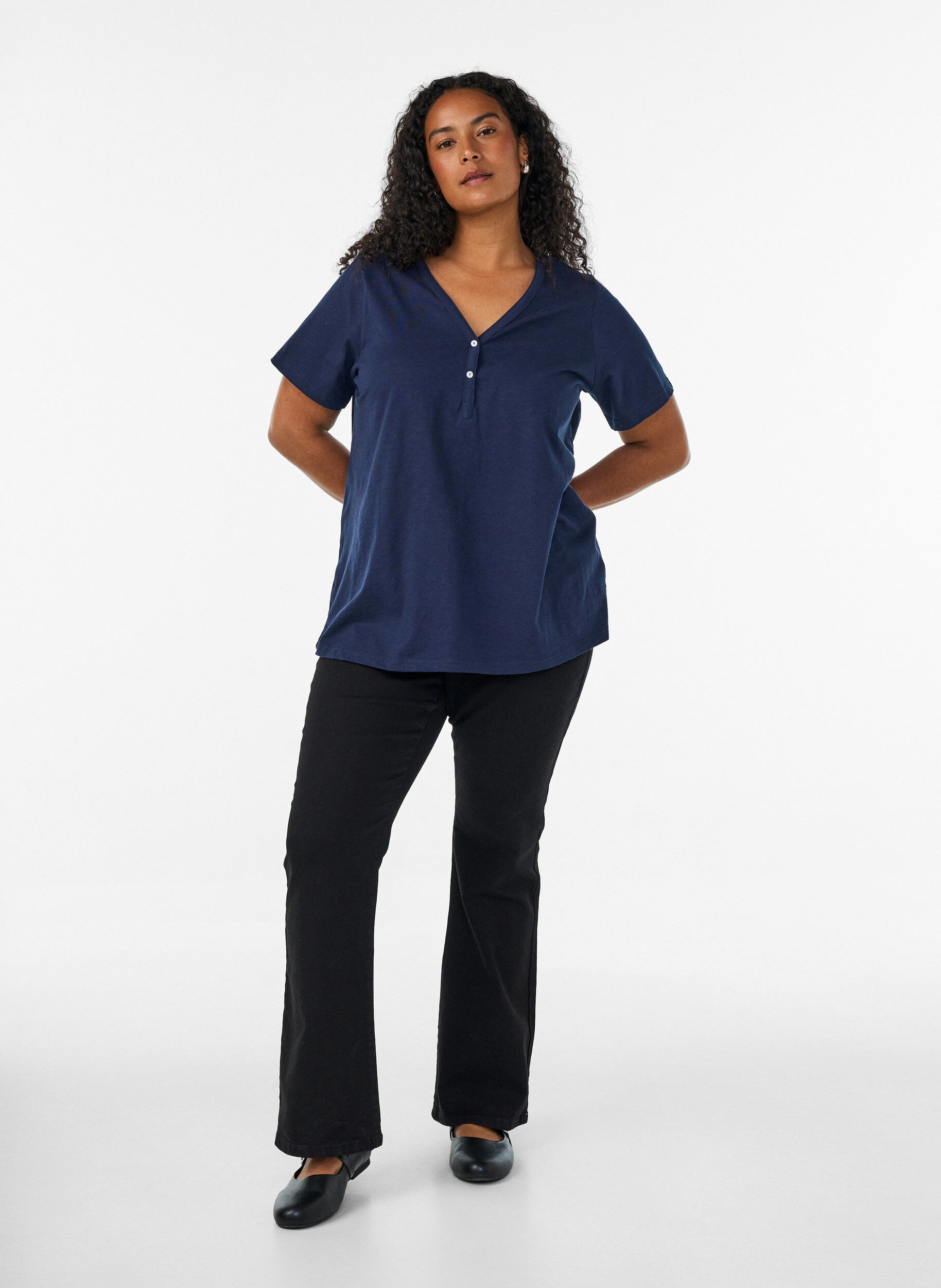 ZizziT-shirt met knoopdetail, Blauw, Model image number 1
