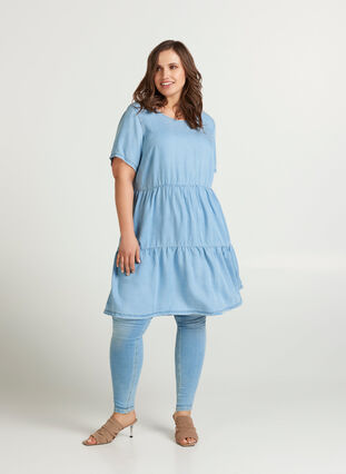 Robe en jean plissée à manches courtes, Light blue denim, Model image number 2