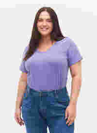 T-shirt en coton uni basique, Veronica, Model