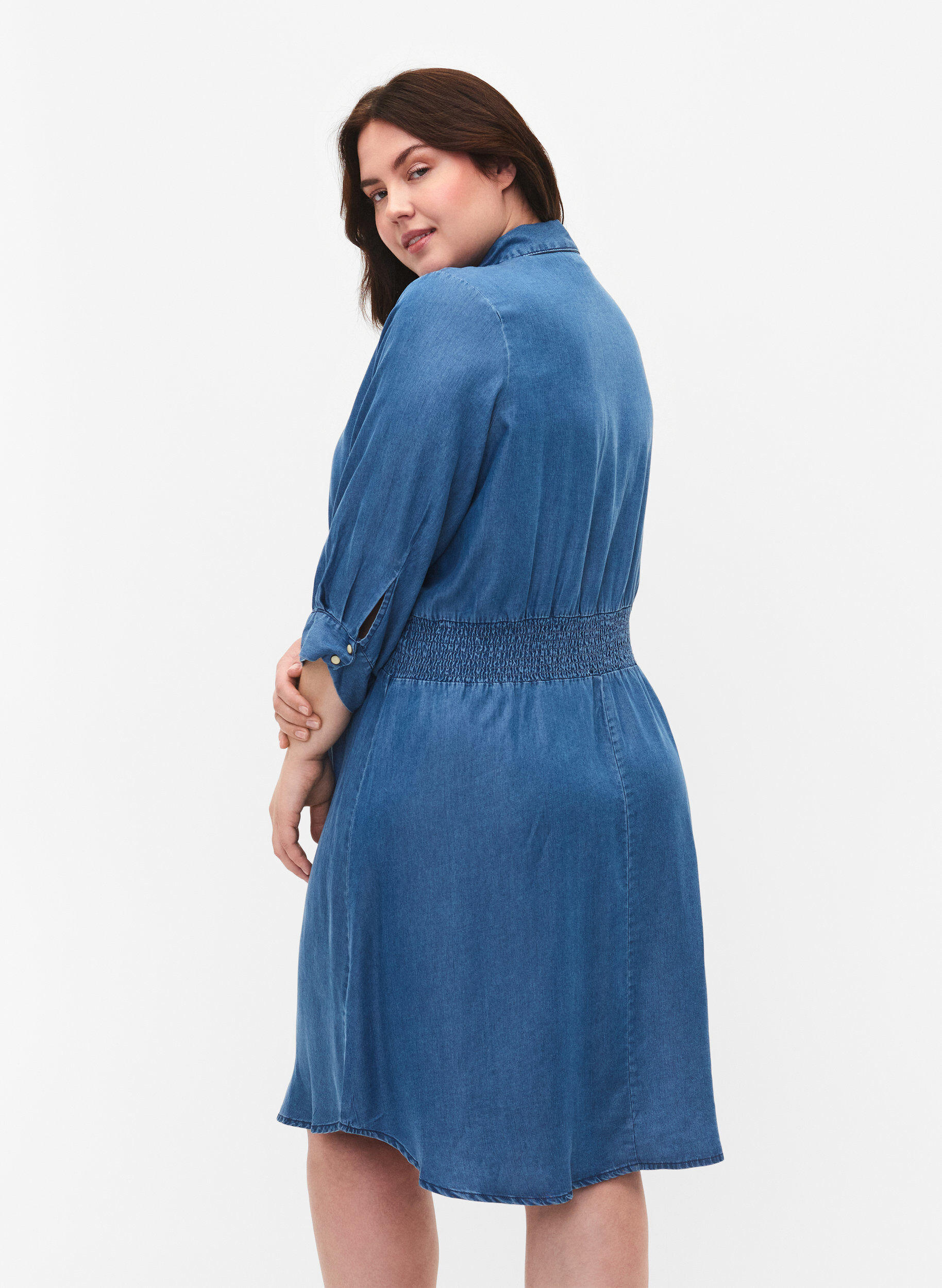 ZizziZachte denim jurk met 3/4 mouwen en smock, Blue denim, Model image number 1