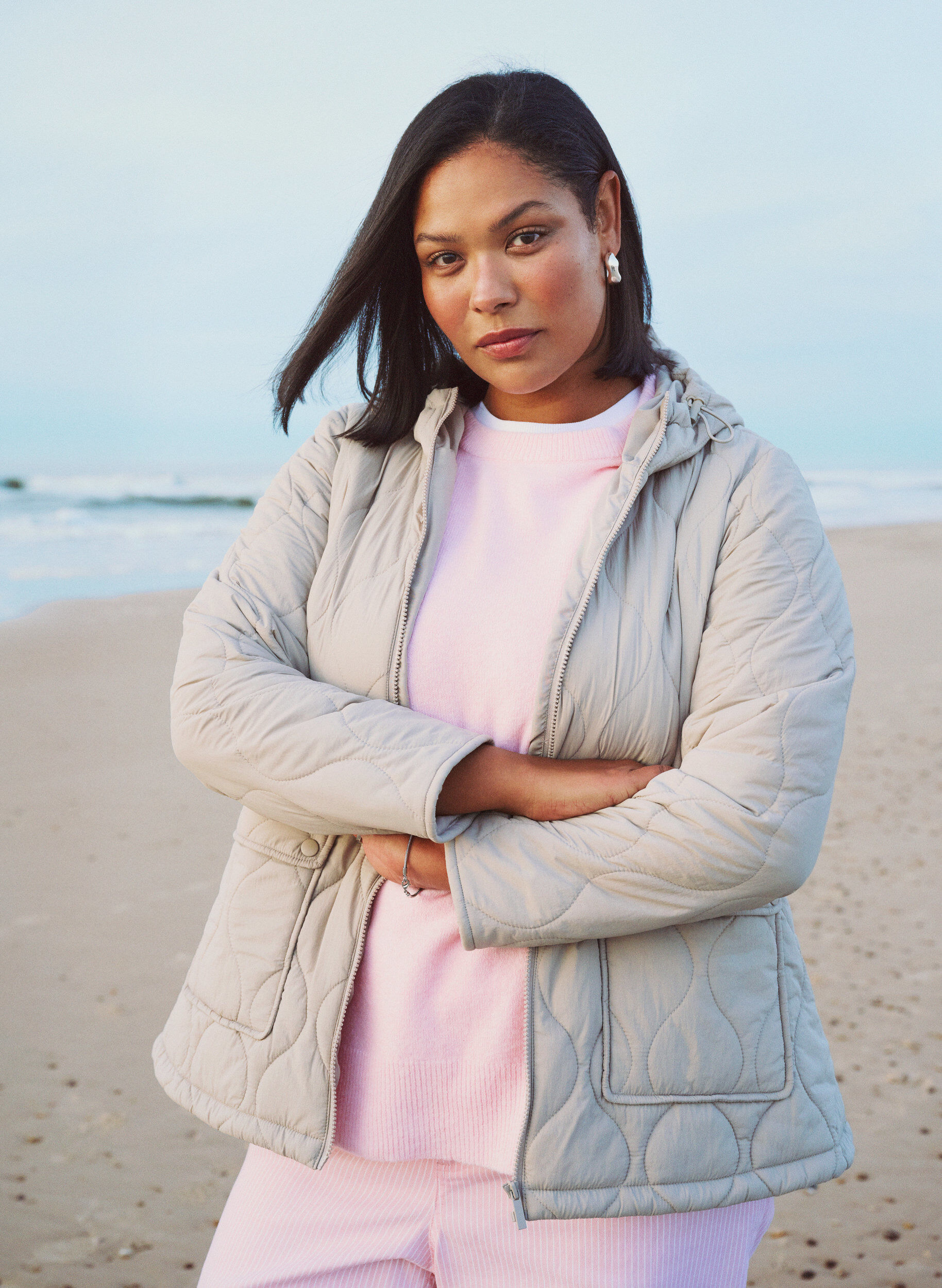 ZizziGewatteerde jas met capuchon en zakken, Beige, Image image number 0