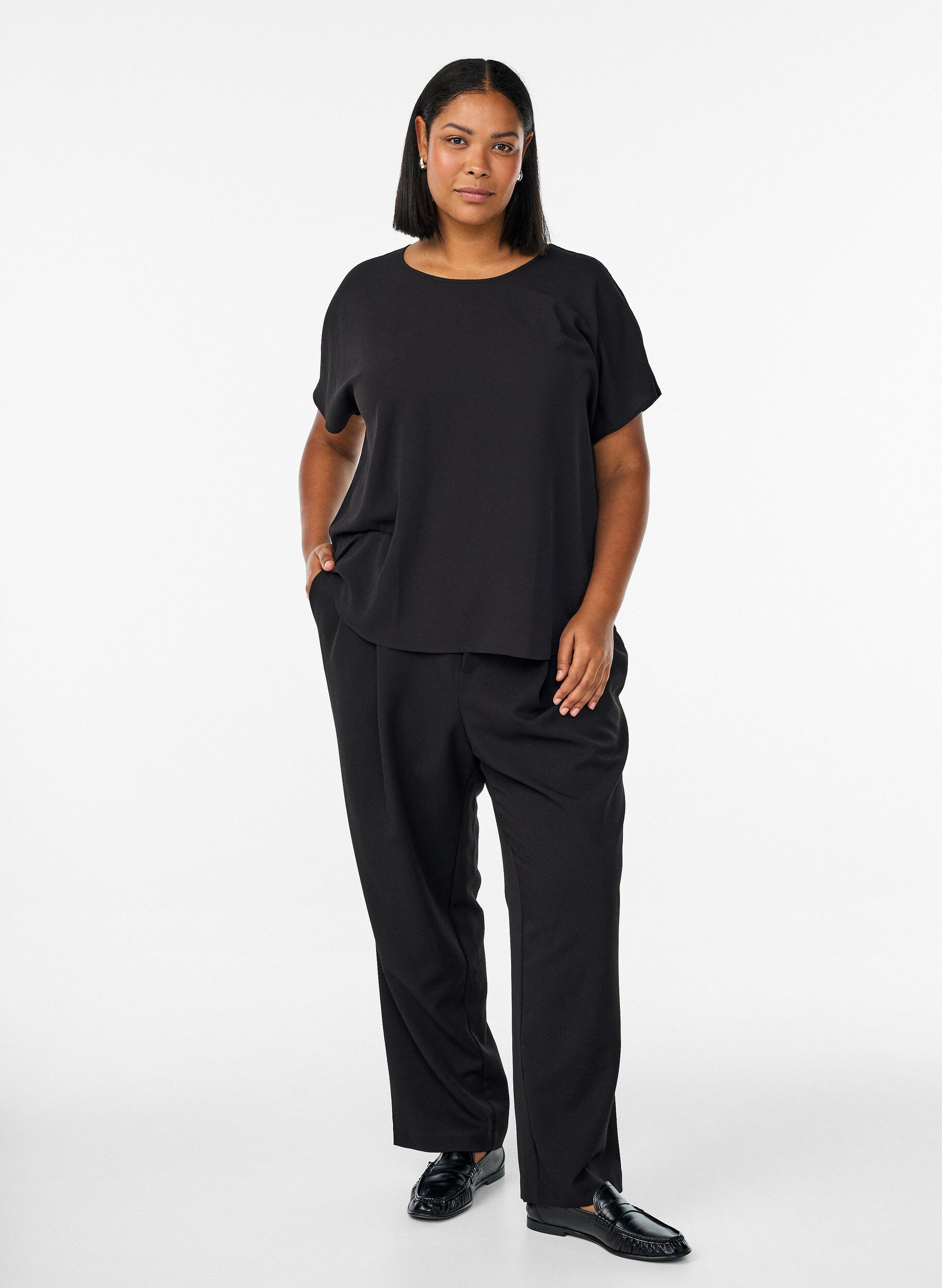 ZizziBlouse &agrave; manches courtes et encolure ronde, Noir, Model image number 1