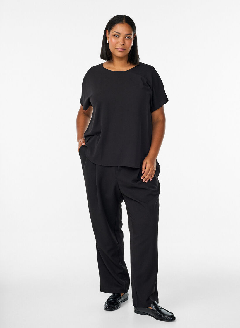 Blouse &agrave; manches courtes et encolure ronde, Noir, Model image number 1