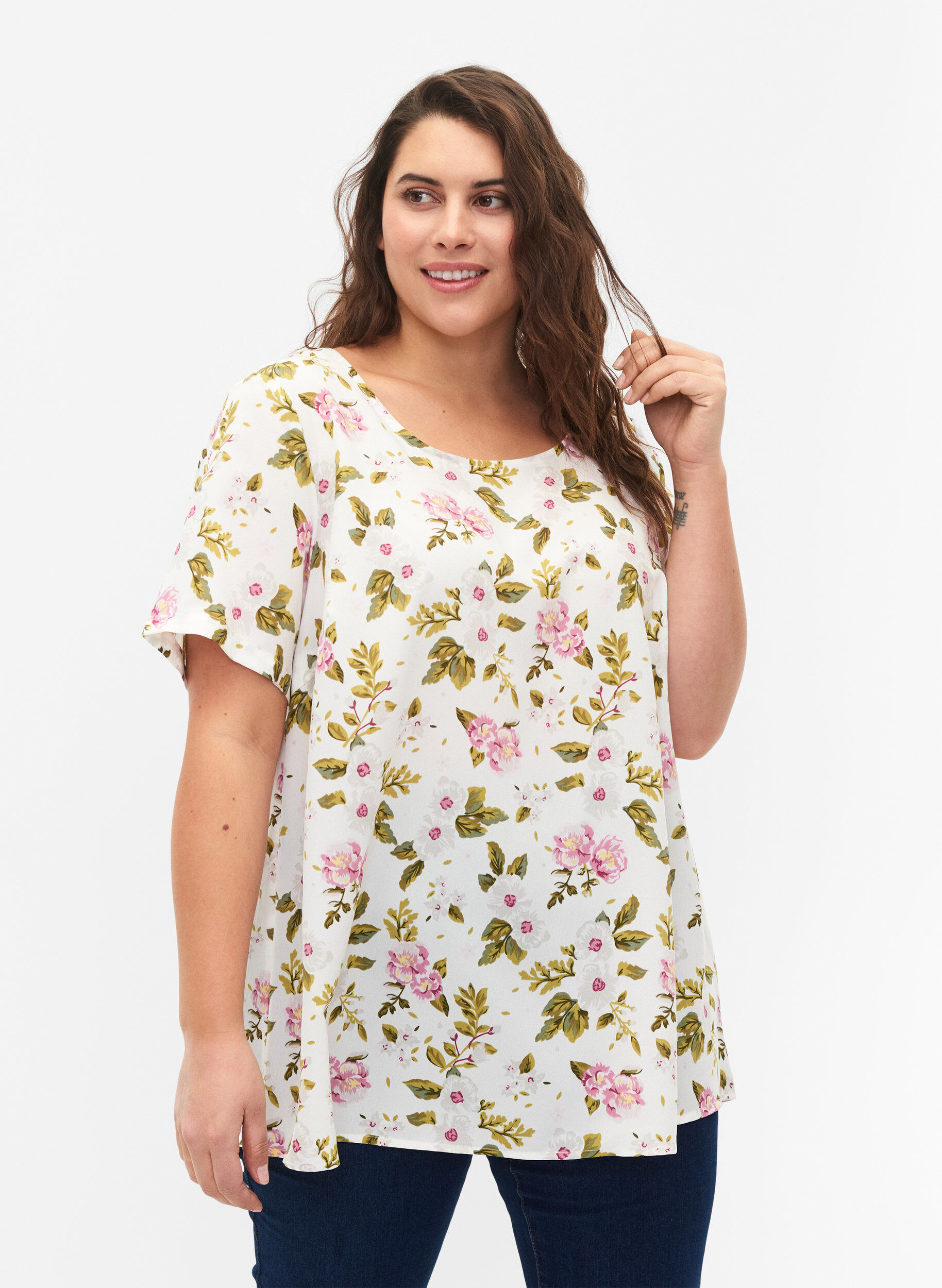 Zizzi	 FLASH - Blouse met korte mouwen en print, Off White Flower, Model image number 0