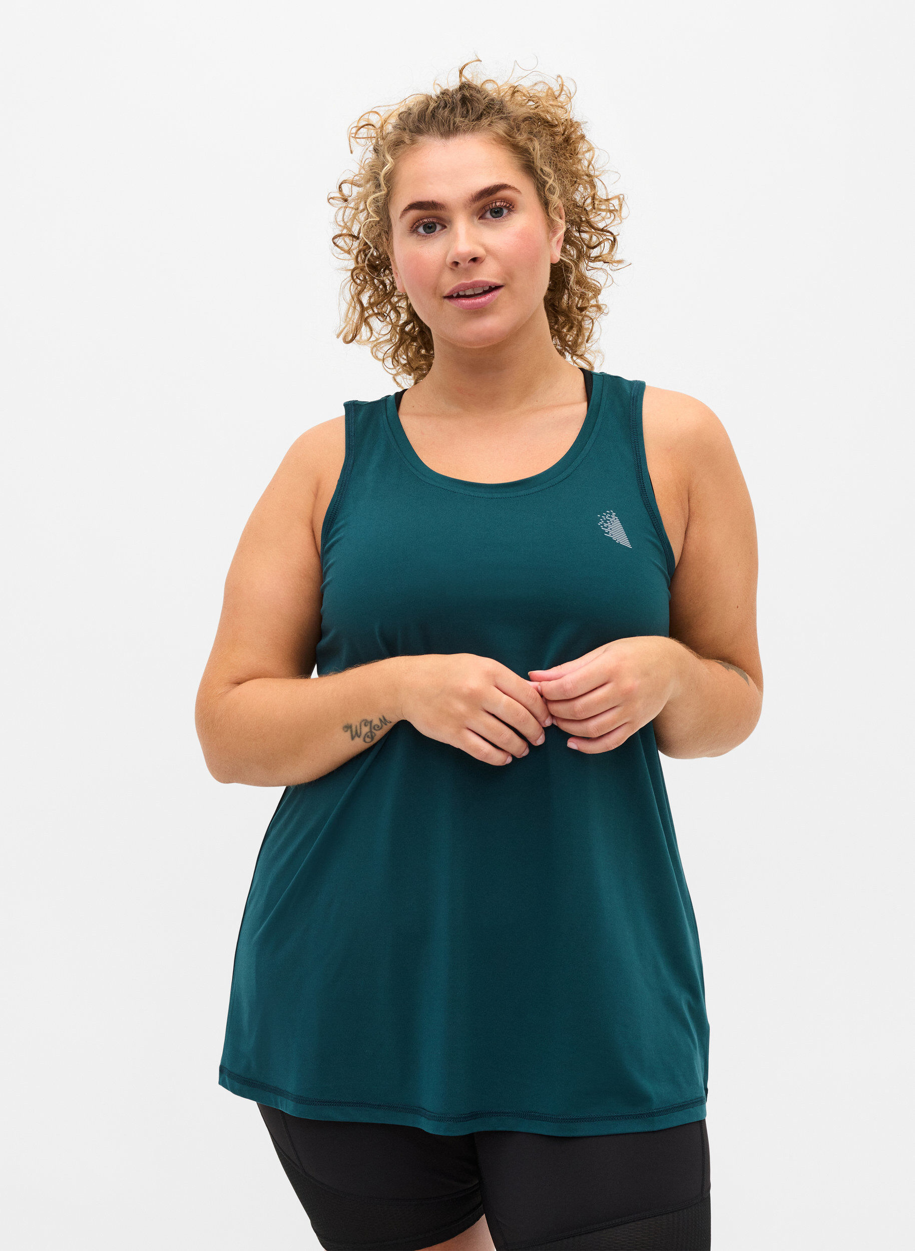 Zizzi Haut de sport de couleur unie avec un col rond, Vert, Model image number 0