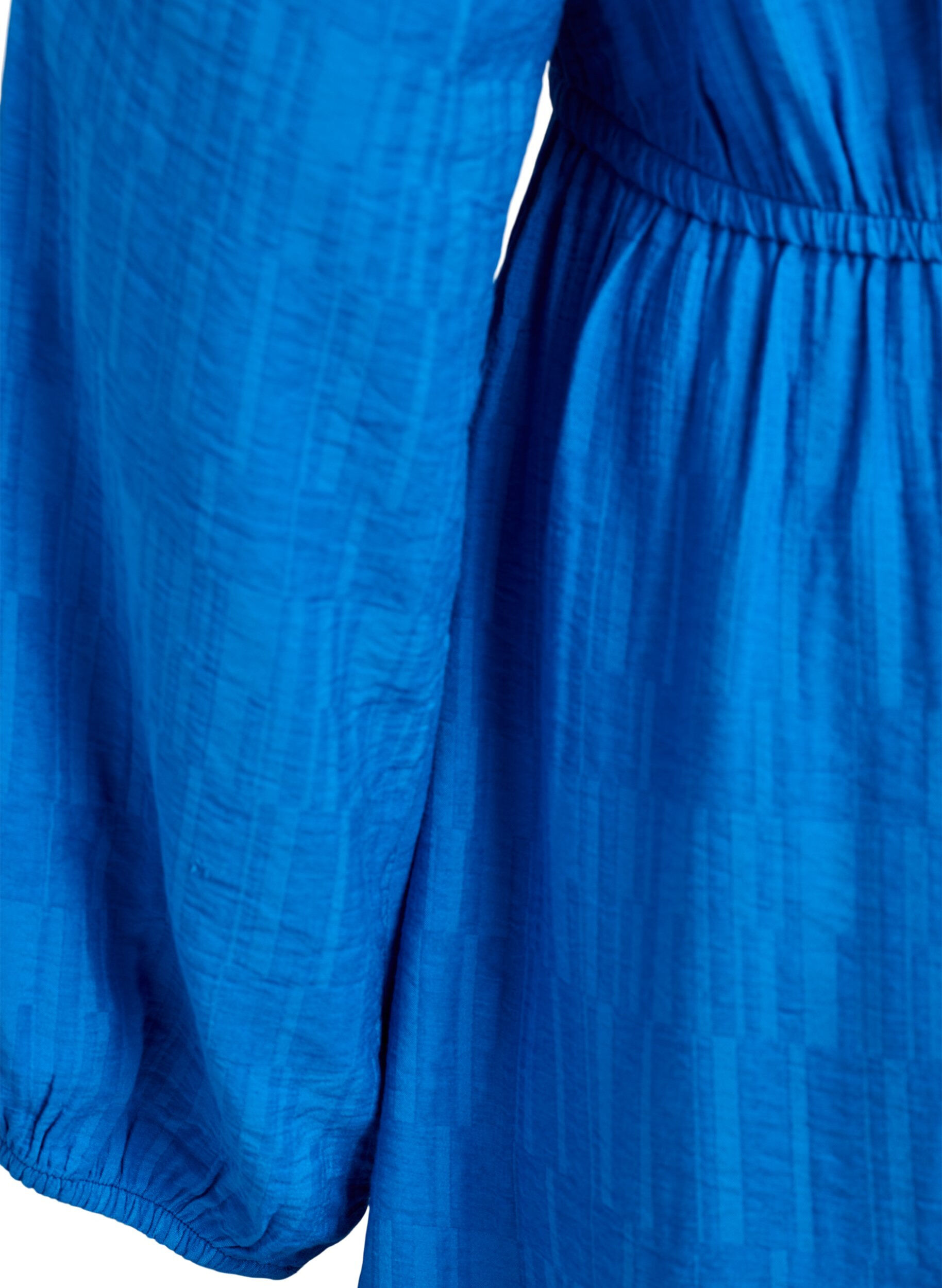 Zizzi Robe courte textur&eacute;e effet portefeuille, Bleu, Packshot image number 3