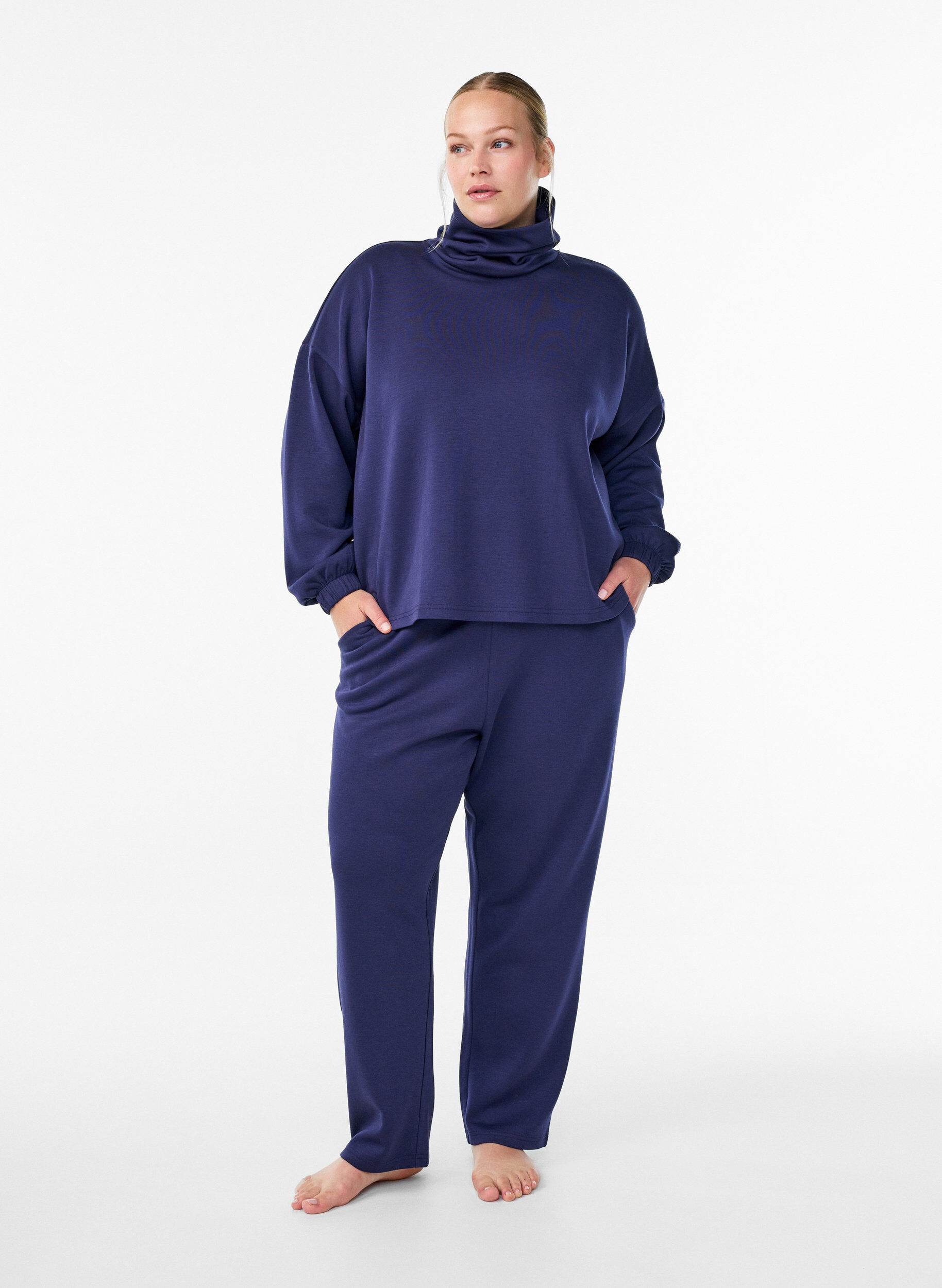 ZizziBlouse met turtleneck in modalmix, Blauw, Model image number 1
