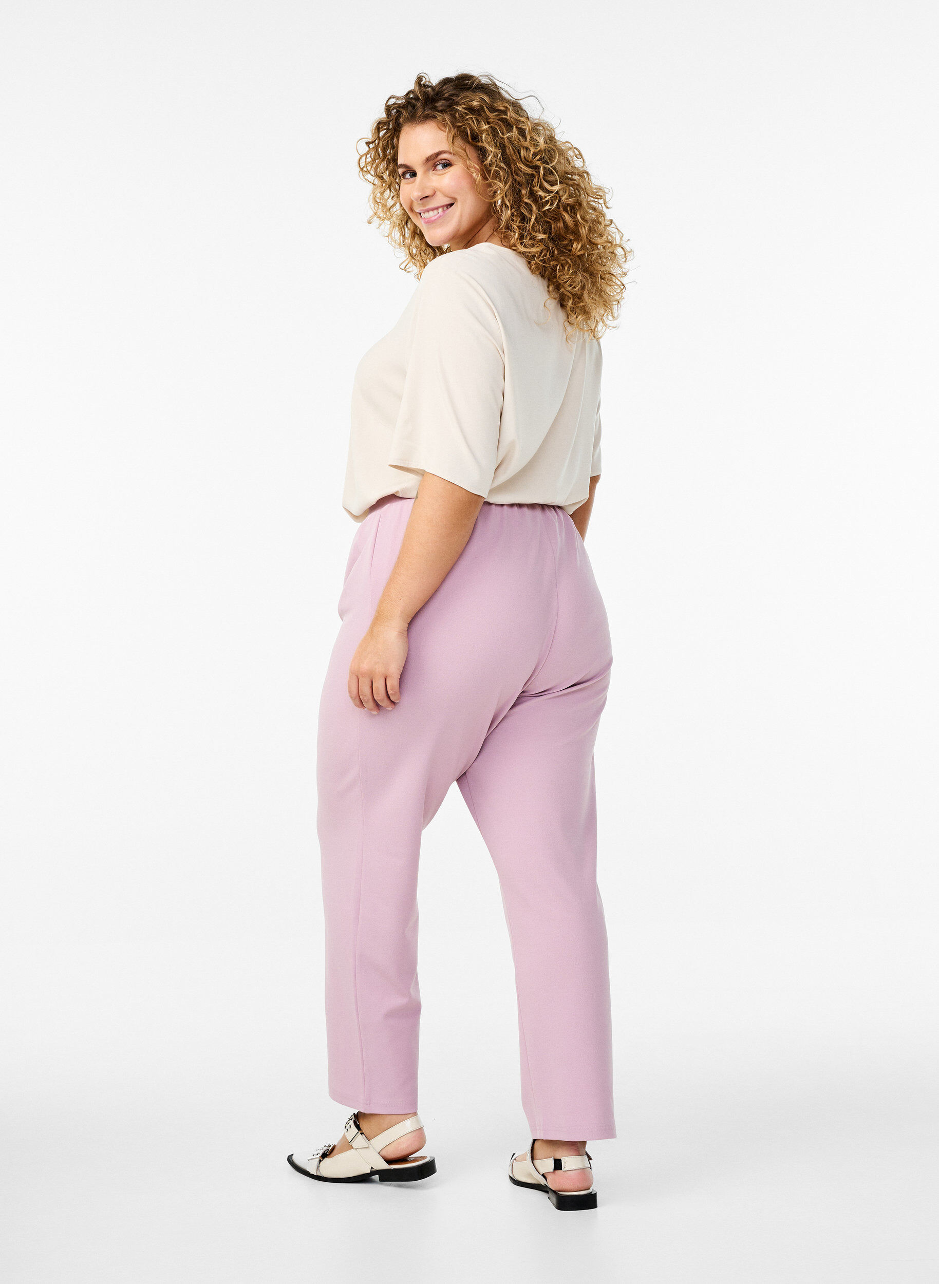 ZizziPantalon &agrave; coupe droite, Rose poudr&eacute;e, Model image number 1