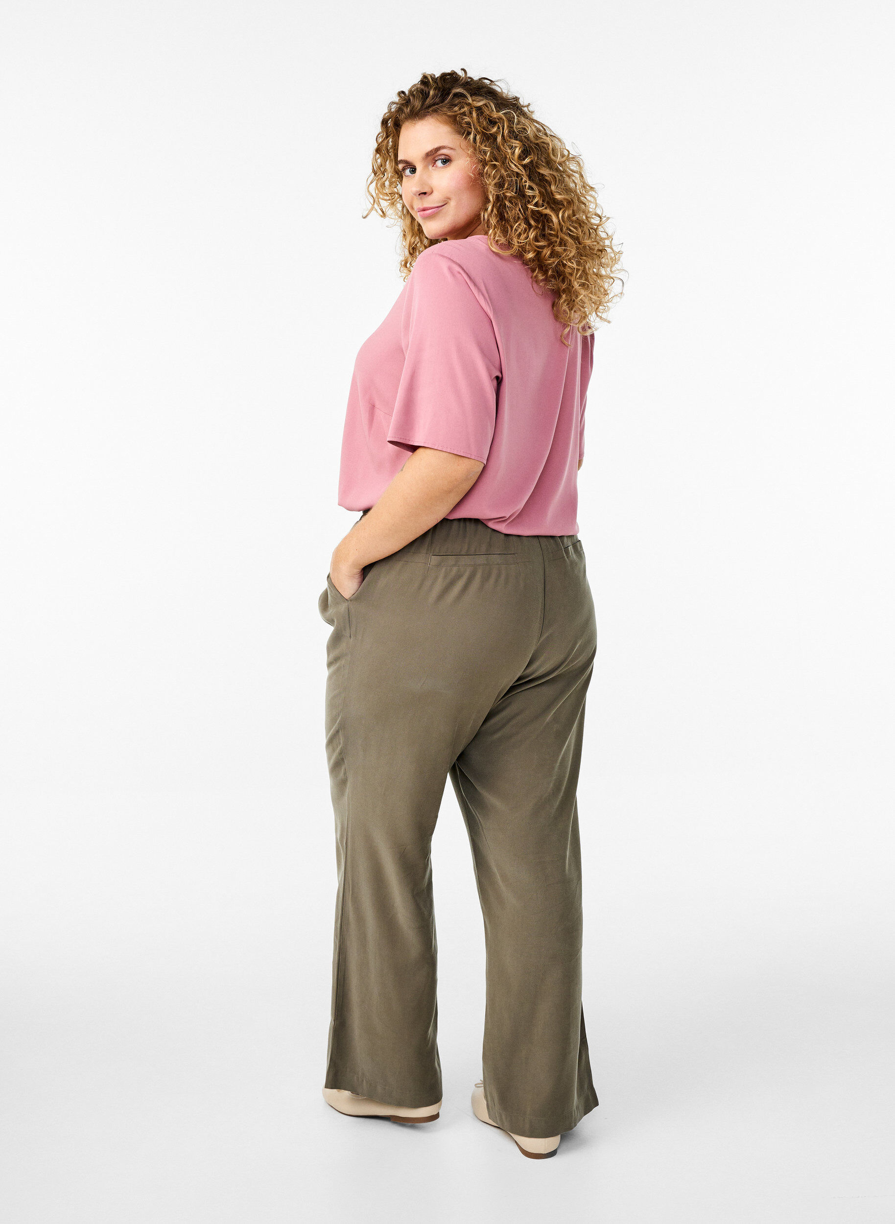 ZizziFLASH - Viscose broek met elastische tailleband, Groen, Model image number 1