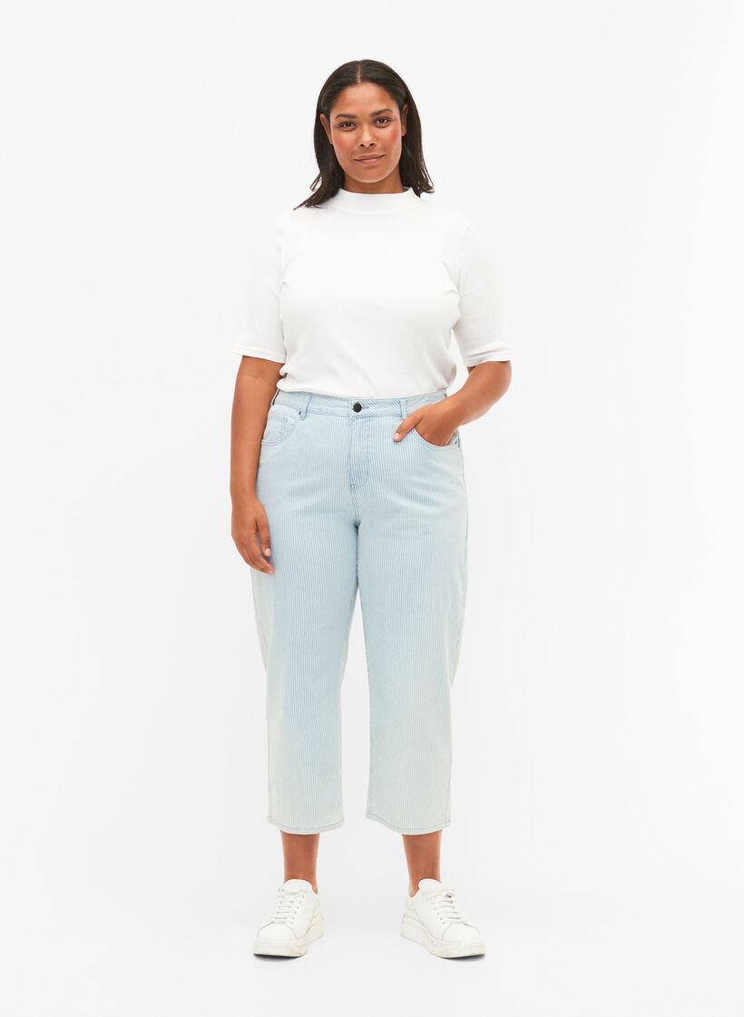 Jean droit, cheville courte, Light Blue Stripe, Model image number 0