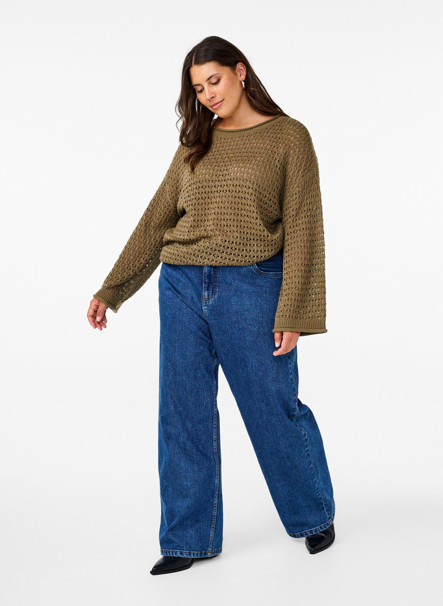 Zizzi Chemisier en tricot avec motif &agrave; trous, Dusky Green, Model image number 2