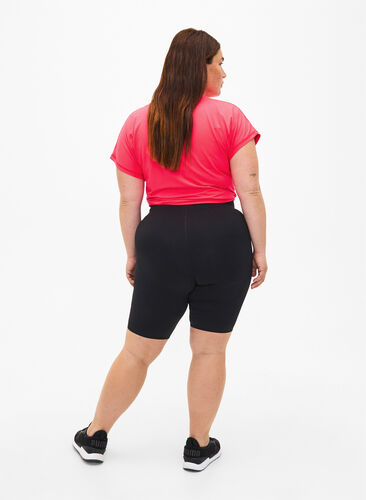  Shorts d'entraînement serrés avec poche, Black, Model image number 1
