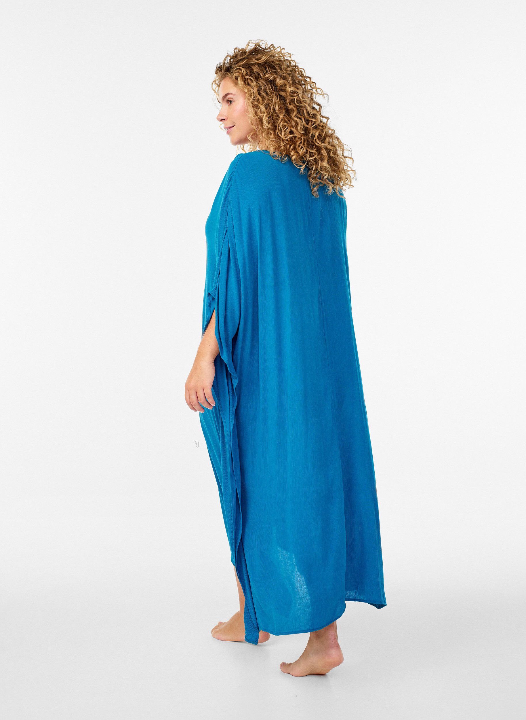 Zizzi Robes de plage Kaftan &agrave; boutons, Bleu, Model image number 1