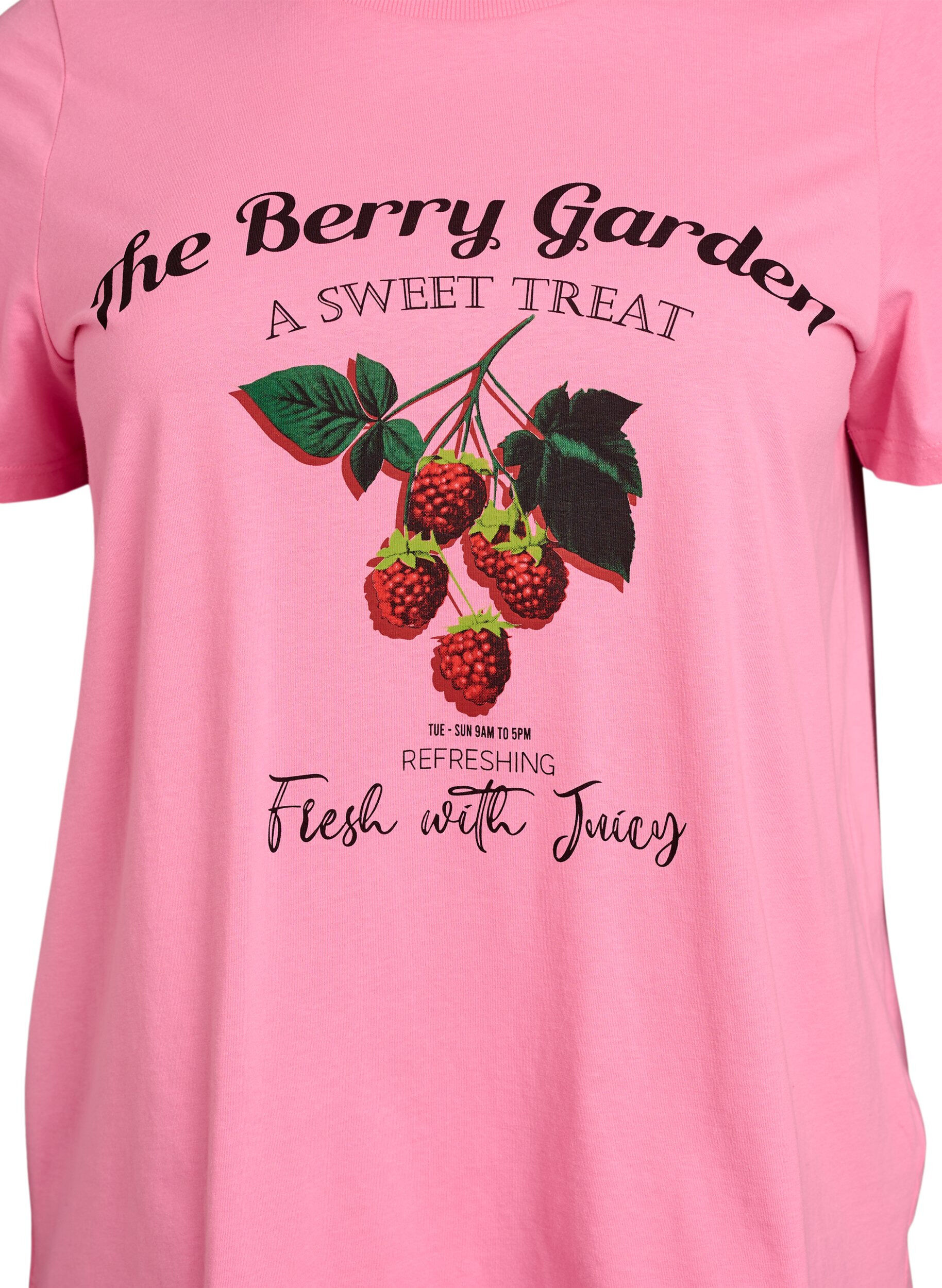 Zizzi T-shirt en coton avec imprim&eacute; fruits et texte, Rose, Packshot image number 2