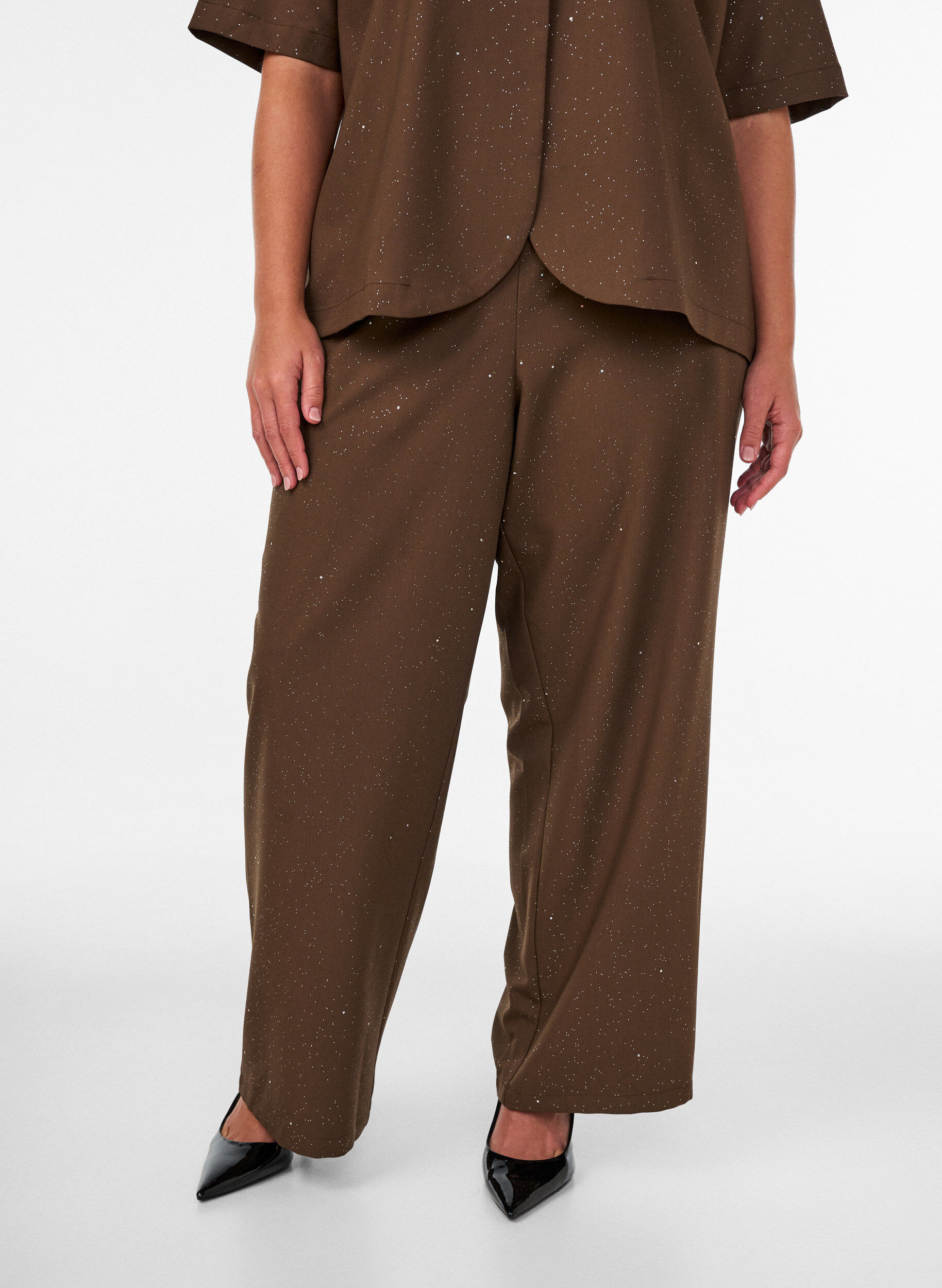 ZizziPantalon &agrave; coupe ample avec paillettes, Marron, Model image number 2