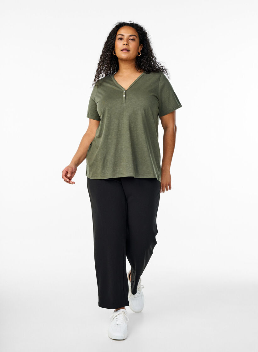 FLASH - T-shirt doté de boutons, Vert, Model image number 1