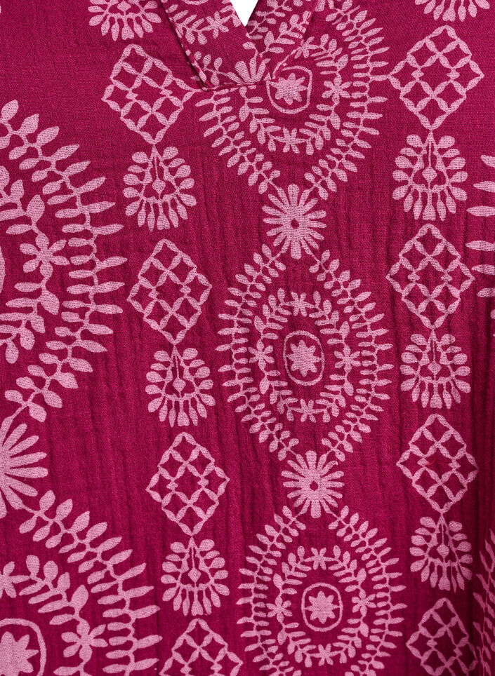 Korte jurk in katoen mousseline met een patroon, 9992, Packshot image number 2