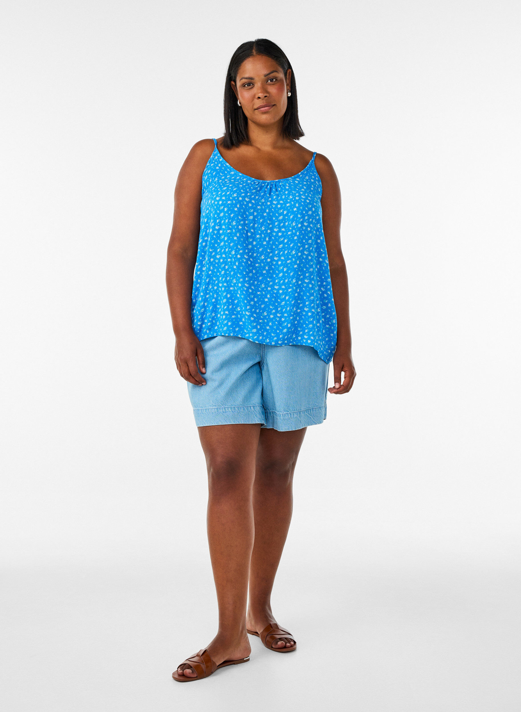 ZizziStrap top in viscose, Blauw, Model image number 1
