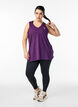 Top de sport avec col en V, Violet, Model image number 1