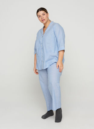 Pantalon de nuit ample à rayures et en coton, White/Blue Stripe, Model image number 0