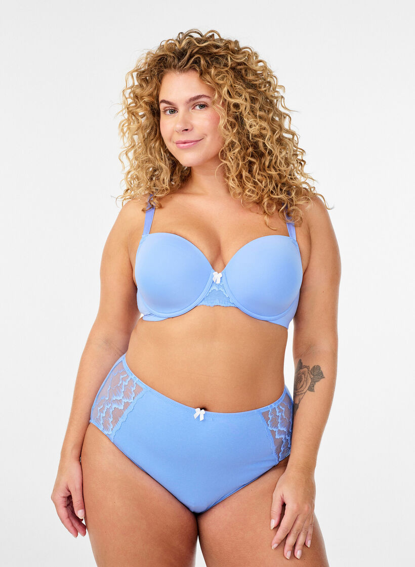 Culotte brief en coton avec empi&egrave;cements en dentelle, Bleu, Model image number 0